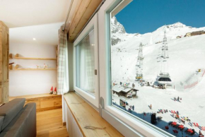 HelloChalet - Maison Rêve Blanc - ski in ski out access in front of Cretaz Lift in the heart of center
